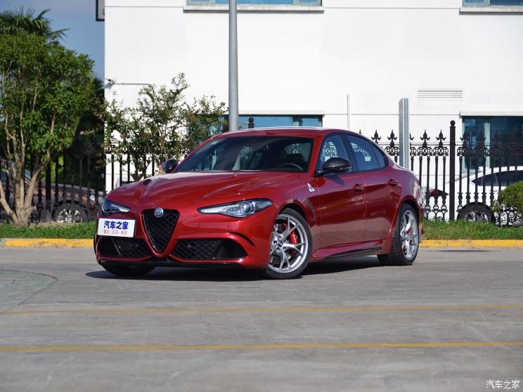 阿尔法・罗密欧 Giulia 2020款 2.9T 510HP 四叶草版