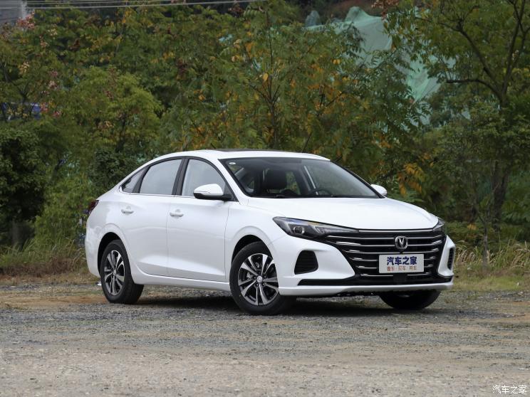 长安汽车 逸动 2020款 PLUS 百万版 1.6L GDI CVT豪华型