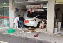事发江苏太仓 Model 3冲进路边商铺-深圳汽车网