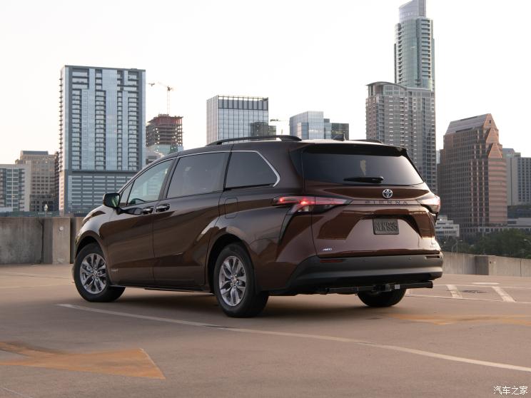 丰田(进口) Sienna 2021款 2.5L混动 四驱XLE 7座 美国版 丰田(进口) Sienna 2021款 2.5L混动 四驱XLE 7座 美国版