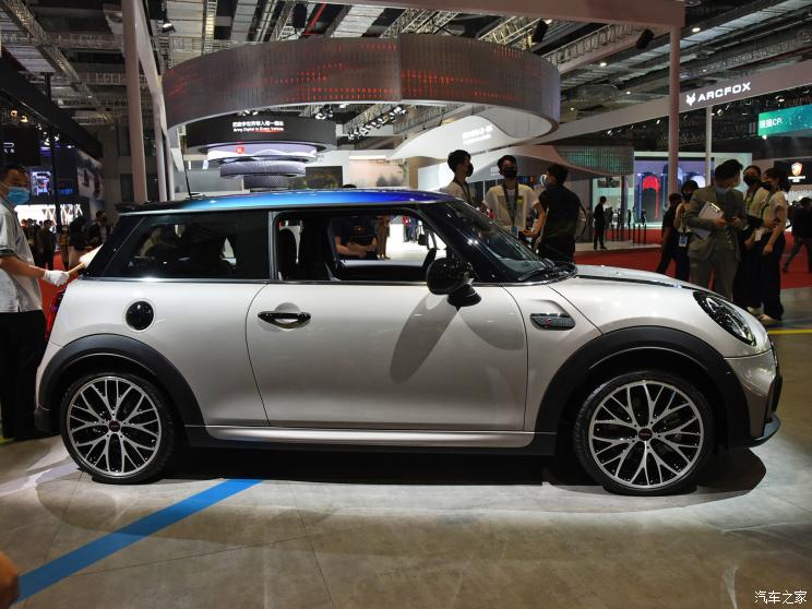 MINI JCW MINI JCW 2022款 2.0T JOHN COOPER WORKS MINI JCW MINI JCW 2022款 2.0T JOHN COOPER WORKS