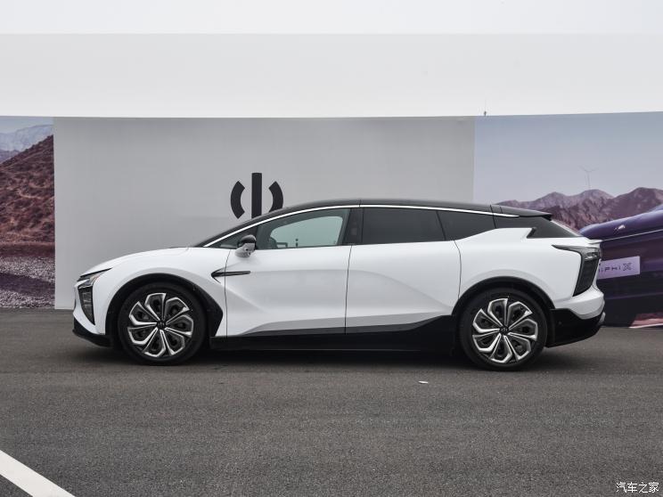 华人运通 高合HiPhi X 2021款 创始版6座 华人运通 高合HiPhi X 2021款 创始版6座