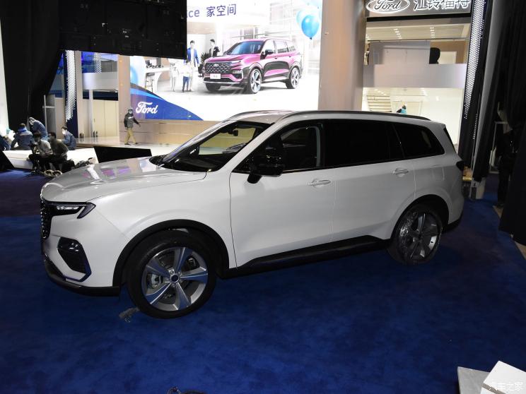 江铃福特 领裕 2021款 7座顶配 江铃福特 领裕 2021款 7座顶配