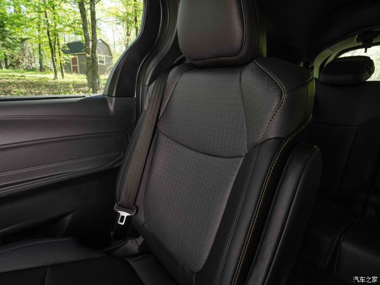 丰田(进口) Sienna 2022款 Woodland Special Edition 丰田(进口) Sienna 2022款 Woodland Special Edition