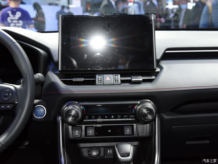 广汽丰田 威兰达新能源 2021款 2.5L 四驱高性能版 广汽丰田 威兰达新能源 2021款 2.5L 四驱高性能版