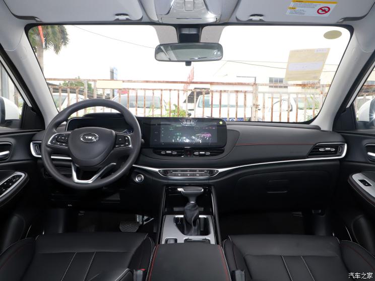 广汽乘用车 传祺GA4 2021款 PLUS 235T 自动尊享版