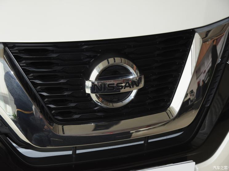 东风日产 奇骏 2021款 2.0L CVT 2WD XL ITS舒适纪念版 东风日产 奇骏 2021款 2.0L CVT 2WD XL ITS舒适纪念版