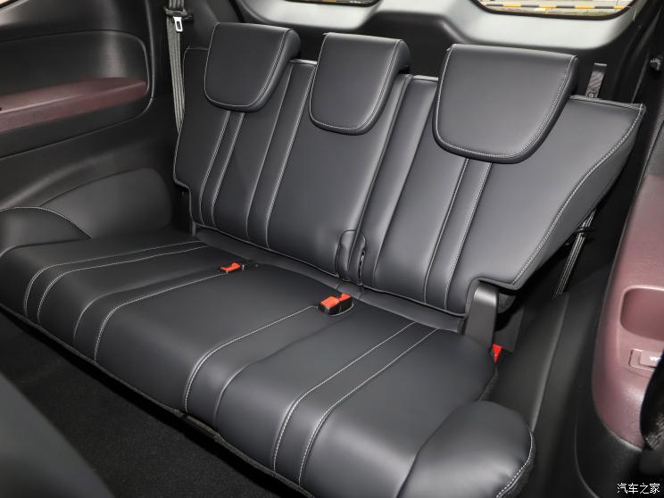 广汽乘用车 传祺M6 2021款 PRO 270T 自动尊享版 广汽乘用车 传祺M6 2021款 PRO 270T 自动尊享版