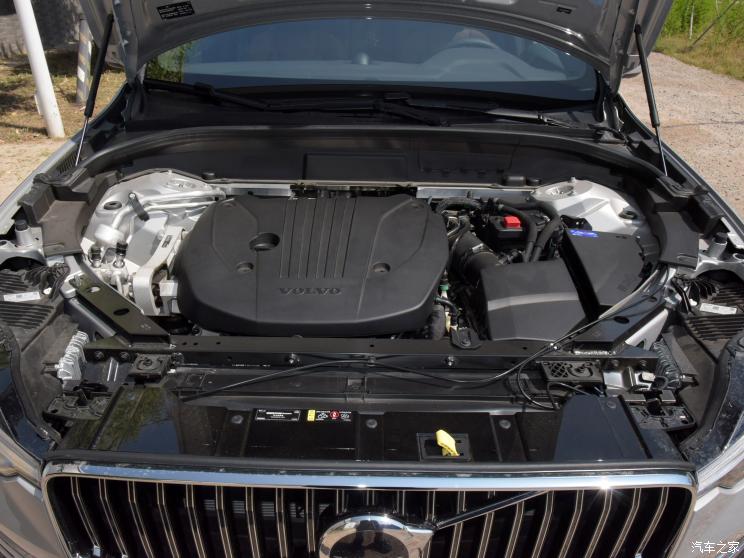 沃尔沃亚太 沃尔沃XC60 2022款 B5 四驱智雅豪华版 沃尔沃亚太 沃尔沃XC60 2022款 B5 四驱智雅豪华版