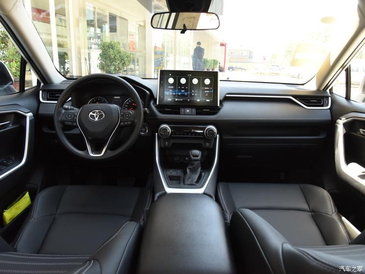 广汽丰田 威兰达 2020款 2.0L CVT两驱豪华版 广汽丰田 威兰达 2020款 2.0L CVT两驱豪华版