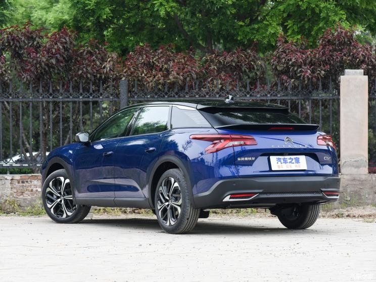 东风雪铁龙 凡尔赛C5 X 2021款 基本型 东风雪铁龙 凡尔赛C5 X 2021款 基本型