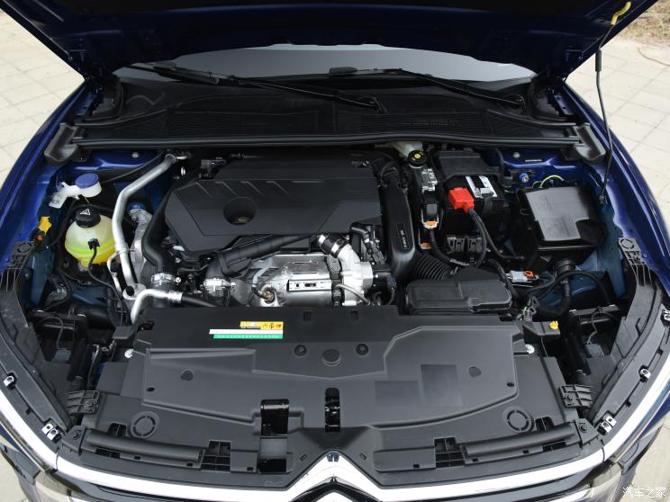 东风雪铁龙 凡尔赛C5 X 2021款 基本型 东风雪铁龙 凡尔赛C5 X 2021款 基本型