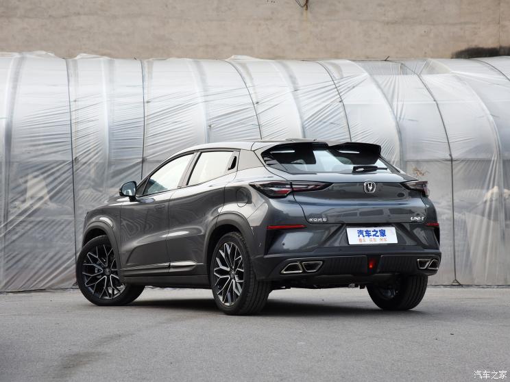 长安汽车 长安UNI-T 2022款 基本型 长安汽车 长安UNI-T 2022款 基本型