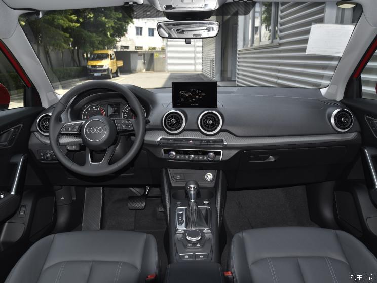 一汽-大众奥迪 奥迪Q2L 2022款 35 TFSI 时尚致雅型