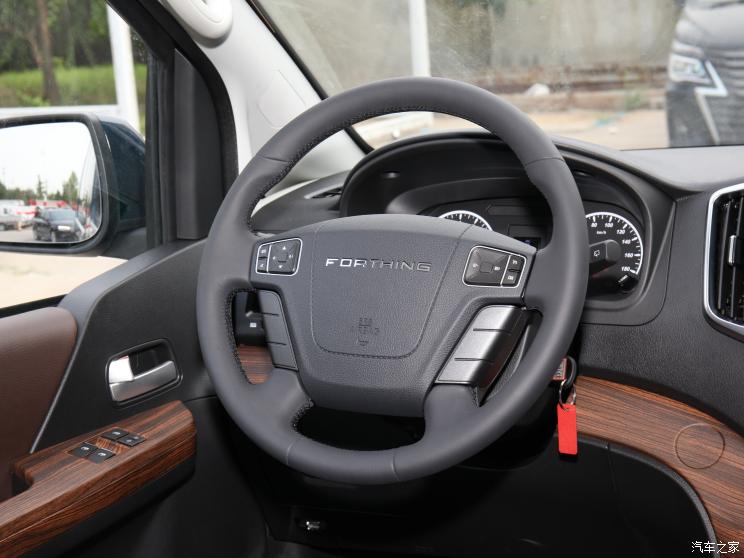 东风风行 菱智PLUS 2021款 旅行版