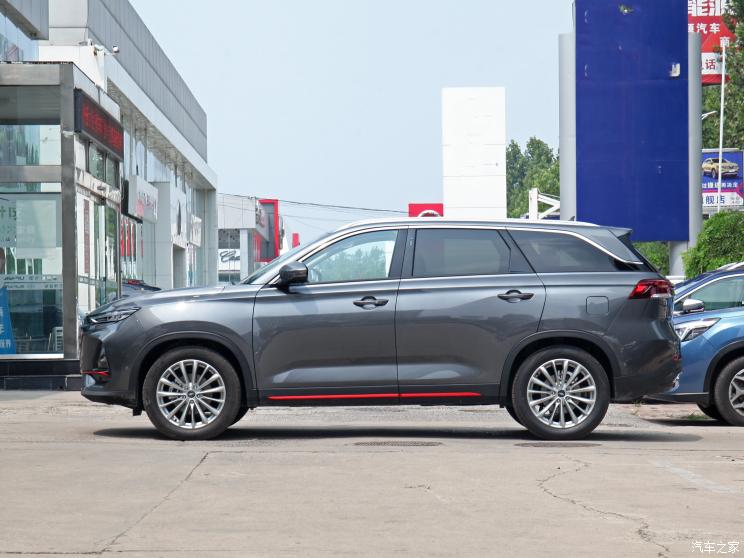 长安汽车 长安欧尚X7 PLUS 2021款 基本型 长安汽车 长安欧尚X7 PLUS 2021款 基本型