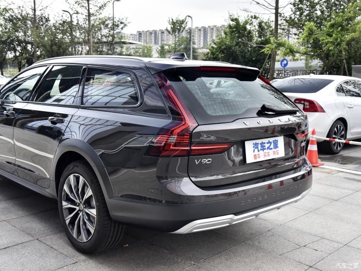 沃尔沃(进口) 沃尔沃V90 2021款 Cross Country B5 AWD 智远版