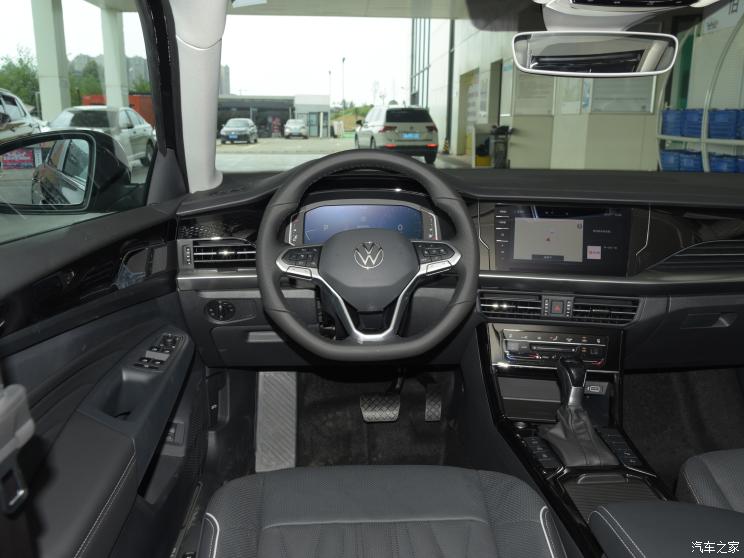 上汽大众 帕萨特 2022款 330TSI 星空豪华版