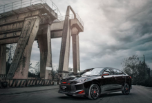 年轻人的第一台运动轿跑 | 东风风神2021款奕炫带你玩转赛道-深圳汽车网