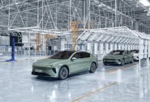 蔚来ET7首批全工艺生产线试制车下线-深圳汽车网