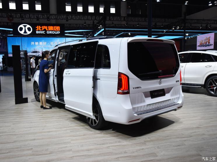 福建奔驰 奔驰V级 2021款 基本型 福建奔驰 奔驰V级 2021款 基本型