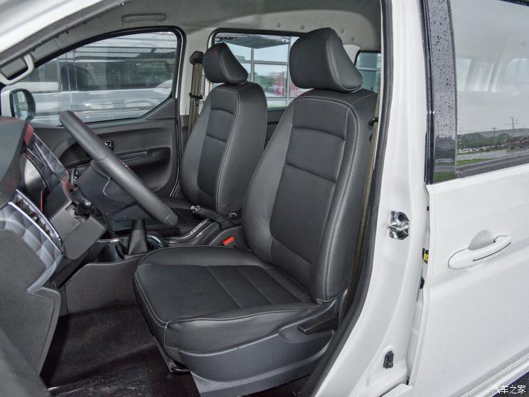 华晨鑫源 金海狮 2021款 1.5L 客车旅行狮 6座