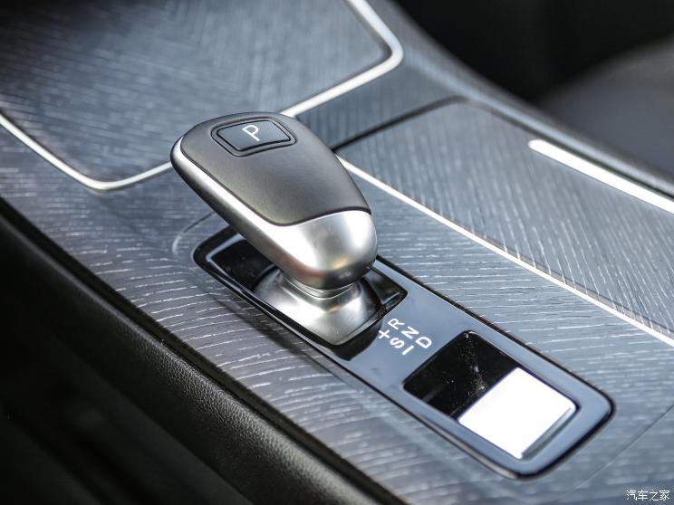 东风日产 启辰大V 2021款 260T 天王版 东风日产 启辰大V 2021款 260T 天王版