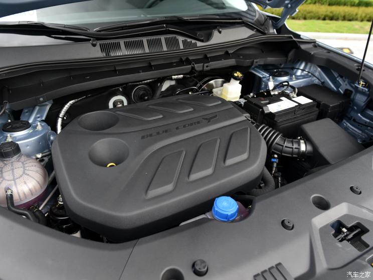 长安汽车 长安欧尚X7 PLUS 2022款 1.5T 蓝鲸版自动Geeker领航型 长安汽车 长安欧尚X7 PLUS 2022款 1.5T 蓝鲸版自动Geeker领航型