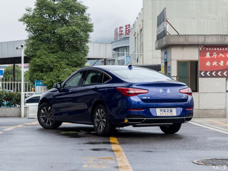 一汽红旗 红旗H5 2022款 1.5T DCT旗悦版 一汽红旗 红旗H5 2022款 1.5T DCT旗悦版