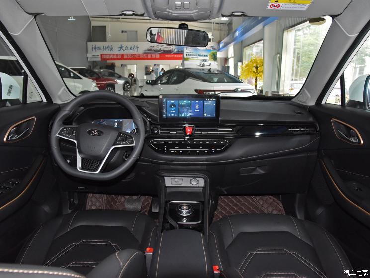 江汽集团 思皓E40X 2021款 银甲版 江汽集团 思皓E40X 2021款 银甲版