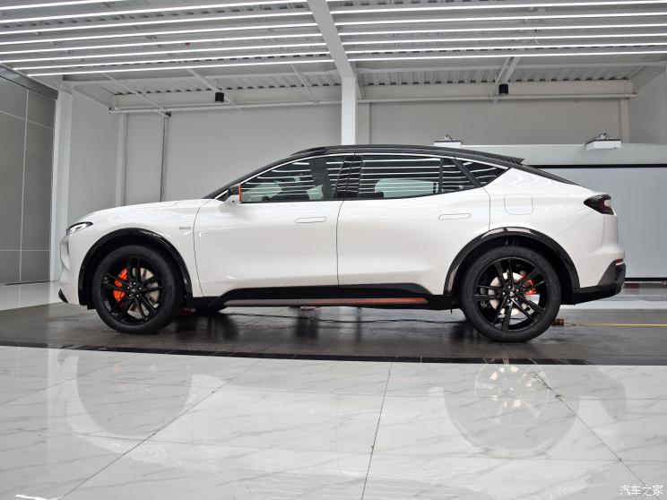 长安福特 EVOS 2021款 首发限量版 长安福特 EVOS 2021款 首发限量版