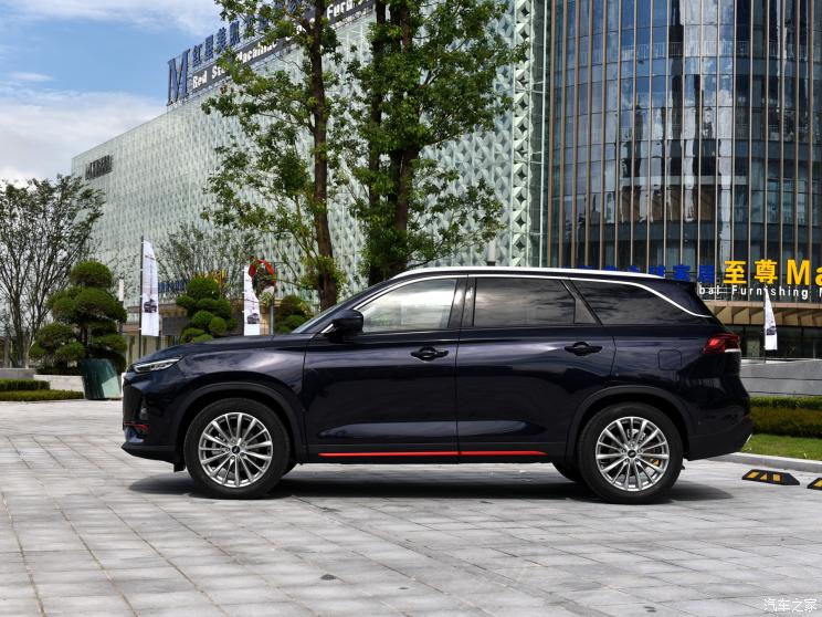 长安汽车 长安欧尚X7 PLUS 2022款 1.5T 蓝鲸版自动Geeker领航型 长安汽车 长安欧尚X7 PLUS 2022款 1.5T 蓝鲸版自动Geeker领航型