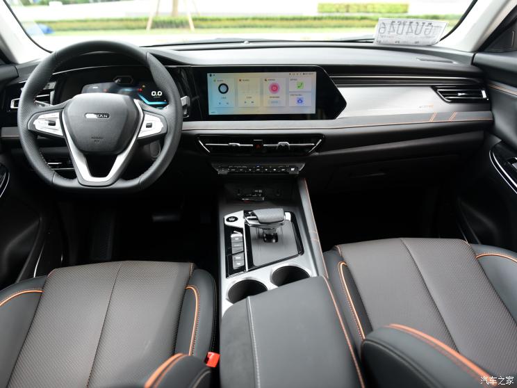 长安汽车 长安欧尚X7 PLUS 2022款 1.5T 蓝鲸版自动Geeker领航型 长安汽车 长安欧尚X7 PLUS 2022款 1.5T 蓝鲸版自动Geeker领航型