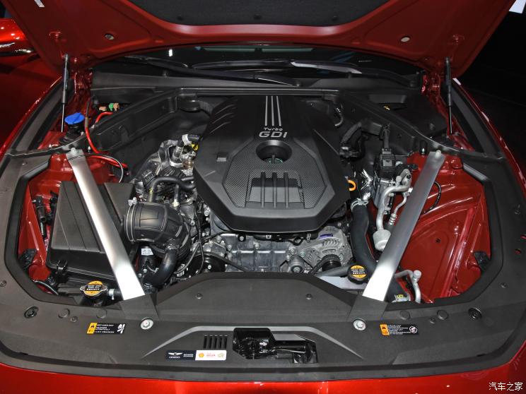 捷尼赛思 捷尼赛思G70 2022款 2.0T 四驱旗舰型