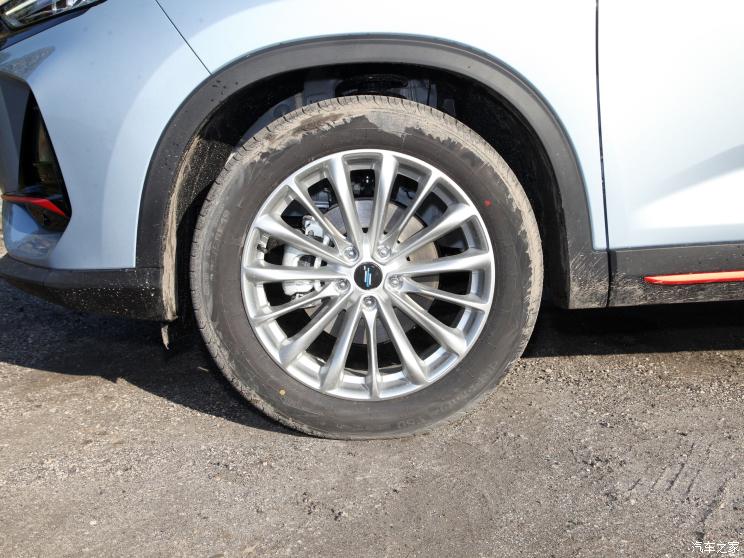 长安汽车 长安欧尚X7 PLUS 2022款 1.5T 蓝鲸版自动Geeker旗舰型