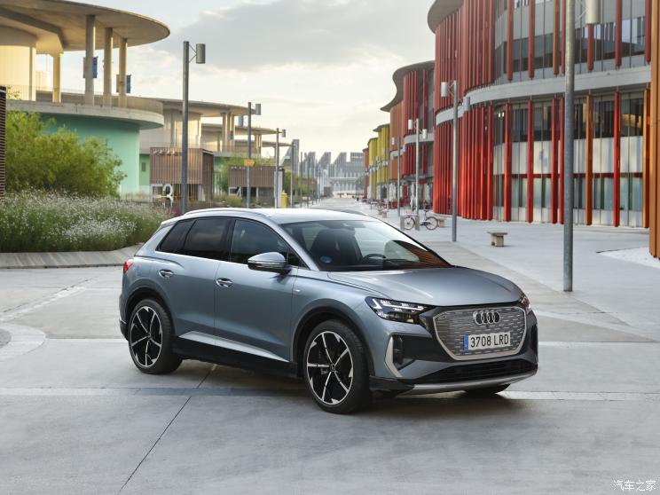 奥迪(进口) 奥迪Q4新能源(进口) 2021款 40 e-tron S line 奥迪(进口) 奥迪Q4新能源(进口) 2021款 40 e-tron S line