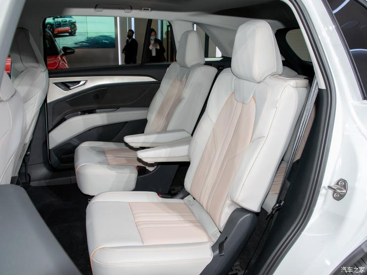 上汽奥迪 奥迪Q5 e-tron 2021款 50 e-tron quattro 上汽奥迪 奥迪Q5 e-tron 2021款 50 e-tron quattro