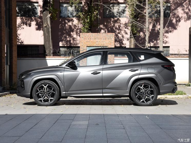 北京现代 途胜 2022款 途胜L 1.5T 尊贵版 N Line