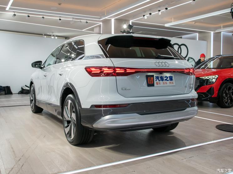 上汽奥迪 奥迪Q5 e-tron 2021款 50 e-tron quattro 上汽奥迪 奥迪Q5 e-tron 2021款 50 e-tron quattro
