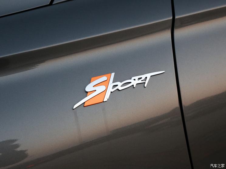 长安汽车 长安欧尚X5 2022款 运动版 1.5T DCT旋风冲锋版