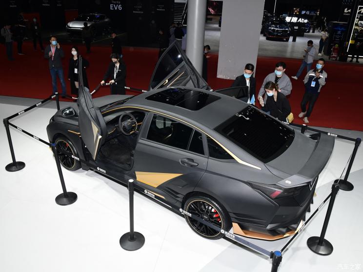 东风乘用车 奕炫MAX 2021款 暗夜版 东风乘用车 奕炫MAX 2021款 暗夜版