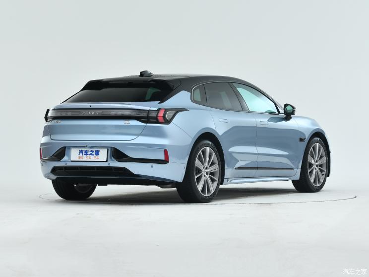 极氪 ZEEKR 001 2021款 超长续航双电机 YOU版 极氪 ZEEKR 001 2021款 超长续航双电机 YOU版