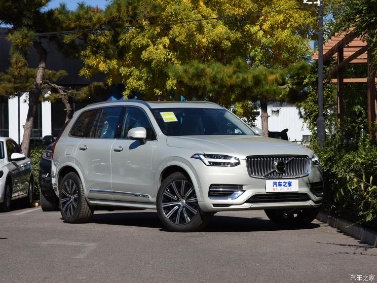 沃尔沃(进口) 沃尔沃XC90新能源 2022款 E驱混动 T8 智尊豪华版 7座 沃尔沃(进口) 沃尔沃XC90新能源 2022款 E驱混动 T8 智尊豪华版 7座