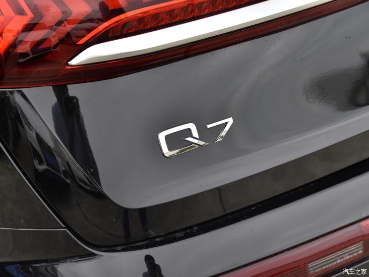 奥迪(进口) 奥迪Q7 2022款 55 TFSI quattro S line尊贵型 奥迪(进口) 奥迪Q7 2022款 55 TFSI quattro S line尊贵型