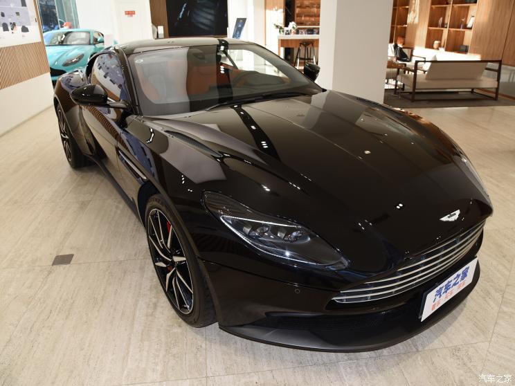 阿斯顿・马丁 阿斯顿・马丁DB11 2022款 4.0T V8 Coupe