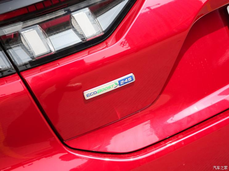 长安福特 蒙迪欧 2022款 EcoBoost 245 ST-Line 长安福特 蒙迪欧 2022款 EcoBoost 245 ST-Line
