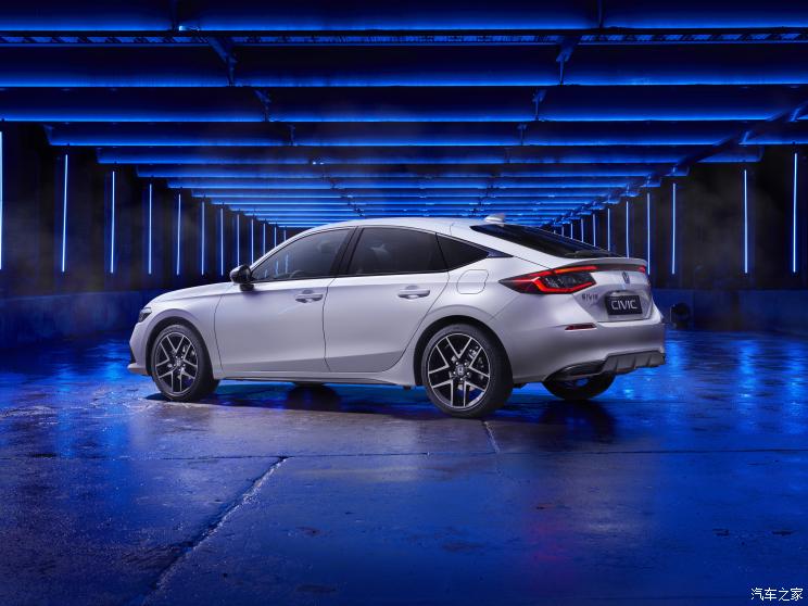 本田(进口) 思域(进口) 2022款 两厢 e:HEV 欧洲版