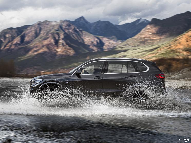 华晨宝马 宝马X5 2022款 xDrive40Li 华晨宝马 宝马X5 2022款 xDrive40Li