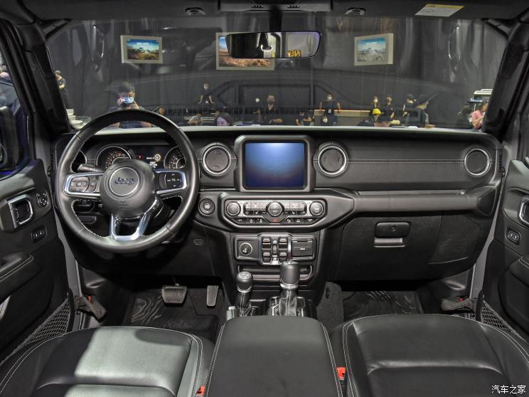 Jeep(进口) 角斗士 2022款 先行版 Jeep(进口) 角斗士 2022款 先行版