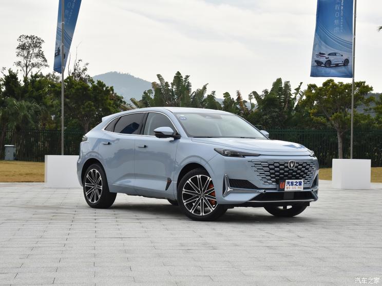 长安汽车 长安UNI-K新能源 2022款 蓝鲸iDD 1.5T 尊贵型 长安汽车 长安UNI-K新能源 2022款 蓝鲸iDD 1.5T 尊贵型